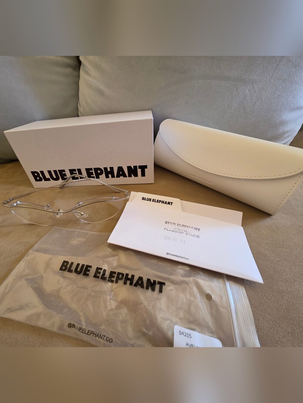 Blue Elephant Non-Prescription Glasses - Avelin